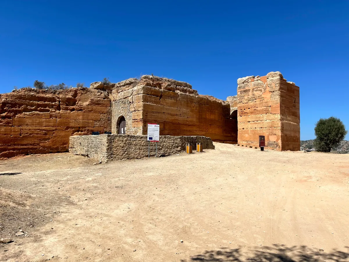 The walls of Paderne Castle above the Quarteira valley
